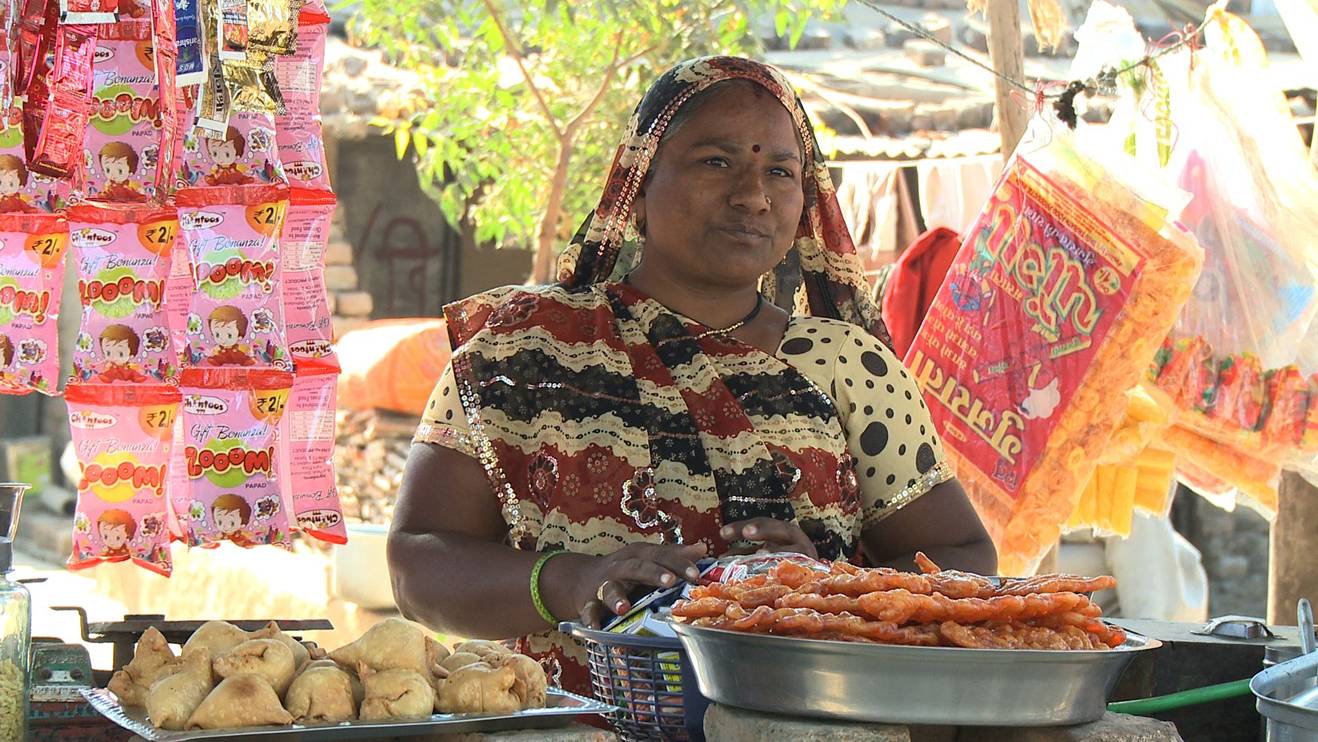  Kavita Satish Malang